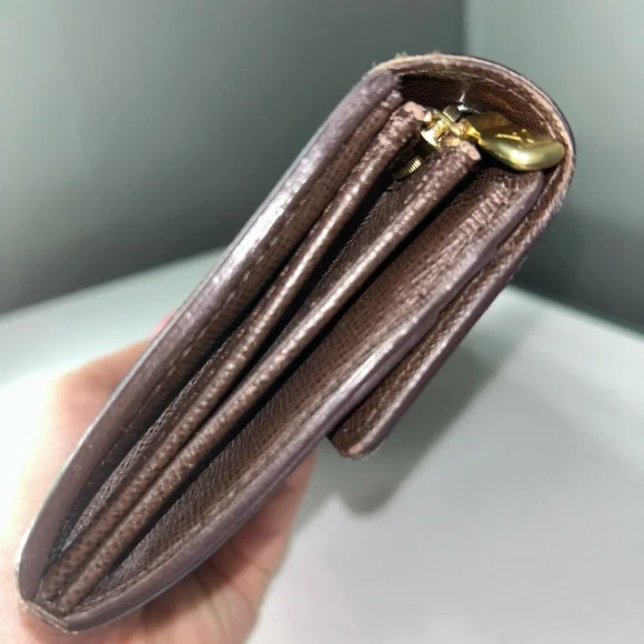 Louis Vuitton Damier Ebene Sarah Wallet CA2077 - Picture 9 of 12